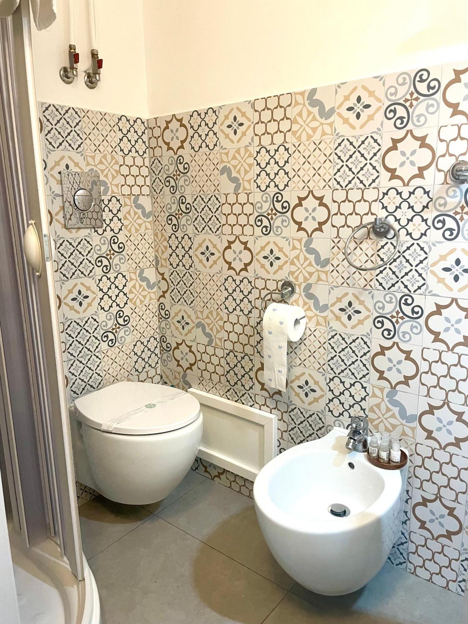 Casa Giniusa Central Studio カターニア エクステリア 写真